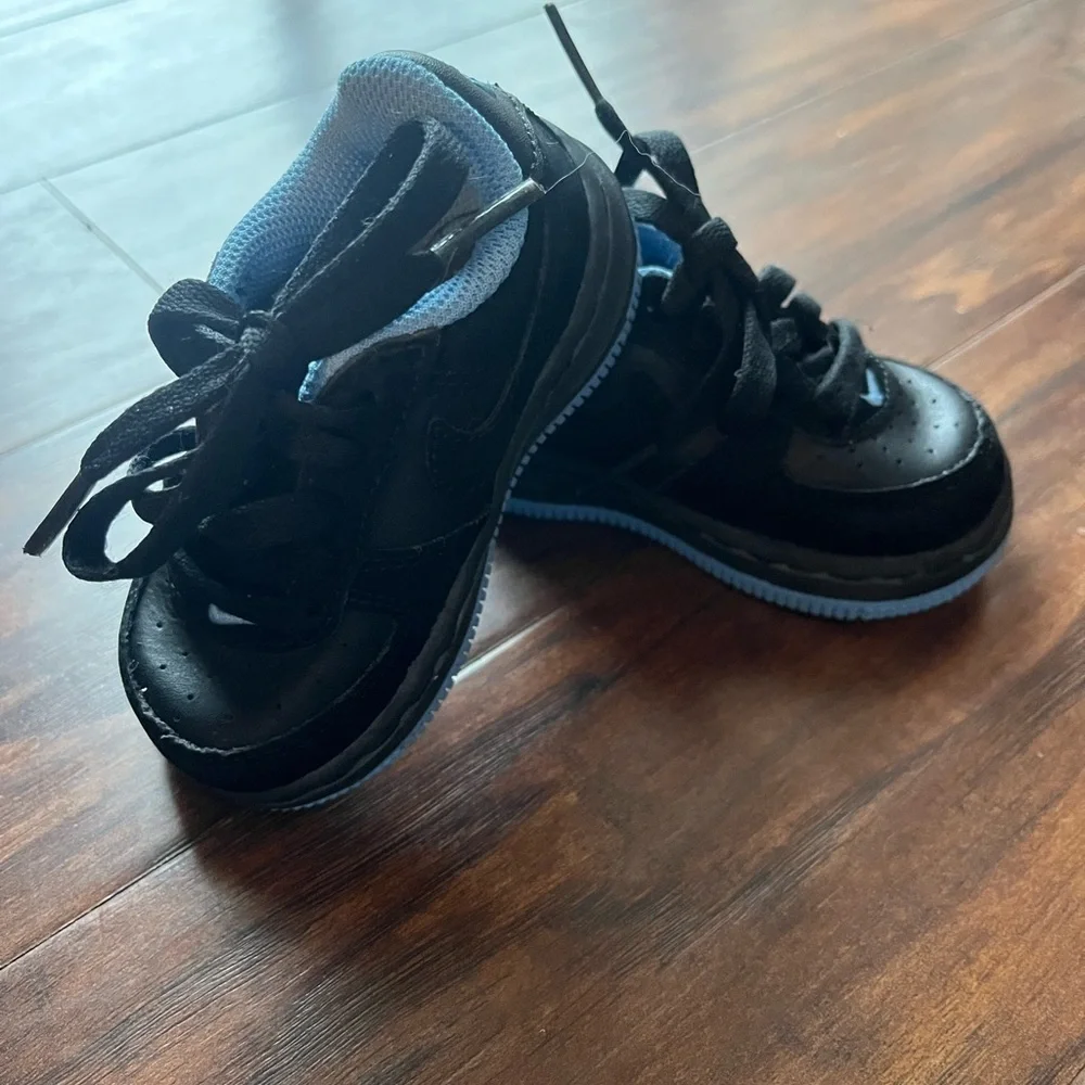 Nike Air Force 1 University Black and Blue- like new size 4